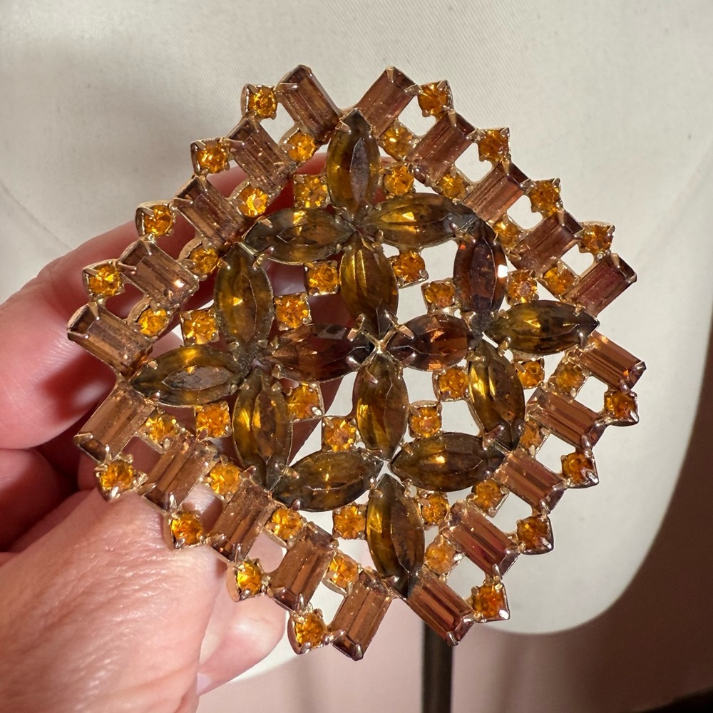 Vintage 1940 Retro deco Amber Emerald cut foil back Crystal Oversized Brooch